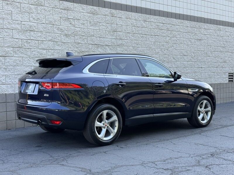 2019 Jaguar F-PACE 25t Premium Willow Grove PA