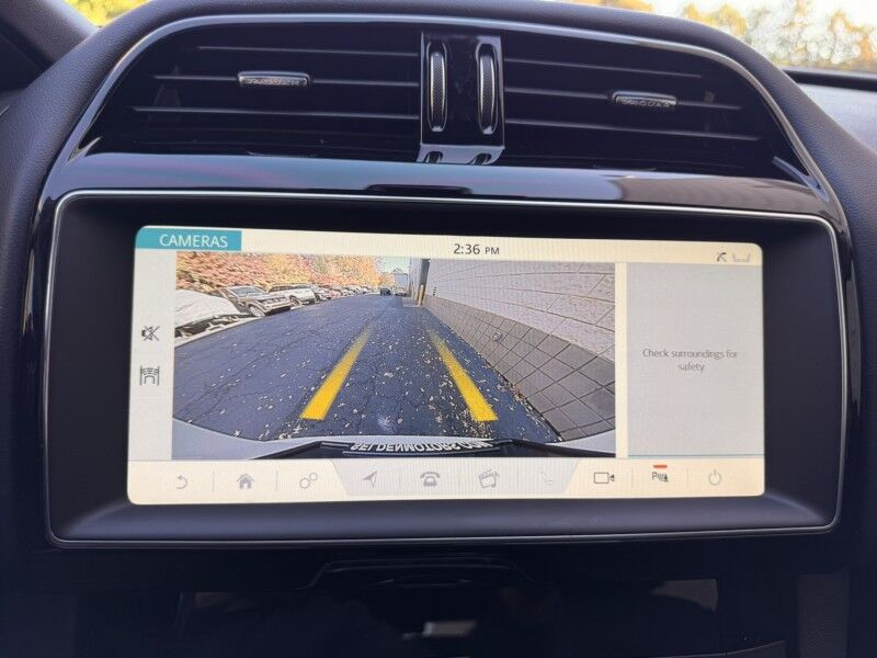 2019 Jaguar F-PACE 25t Premium Willow Grove PA
