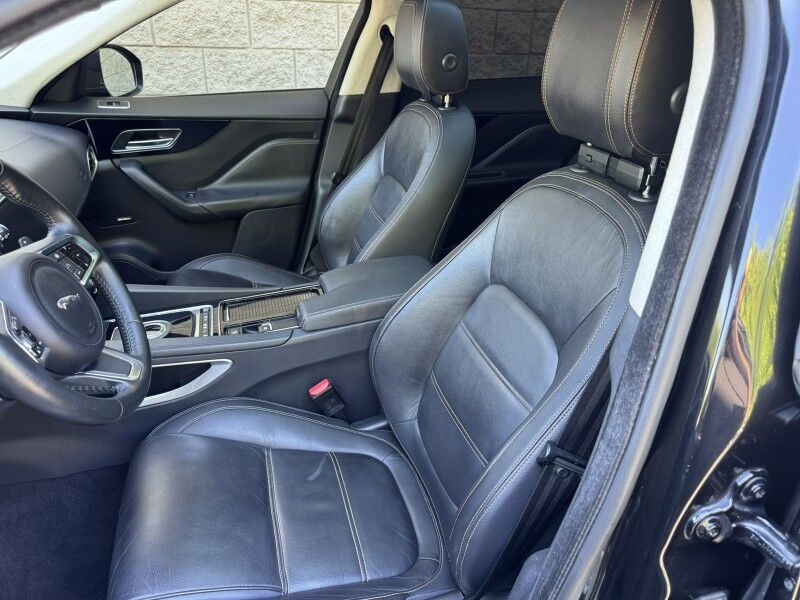 2019 Jaguar F-PACE 25t Prestige Willow Grove PA