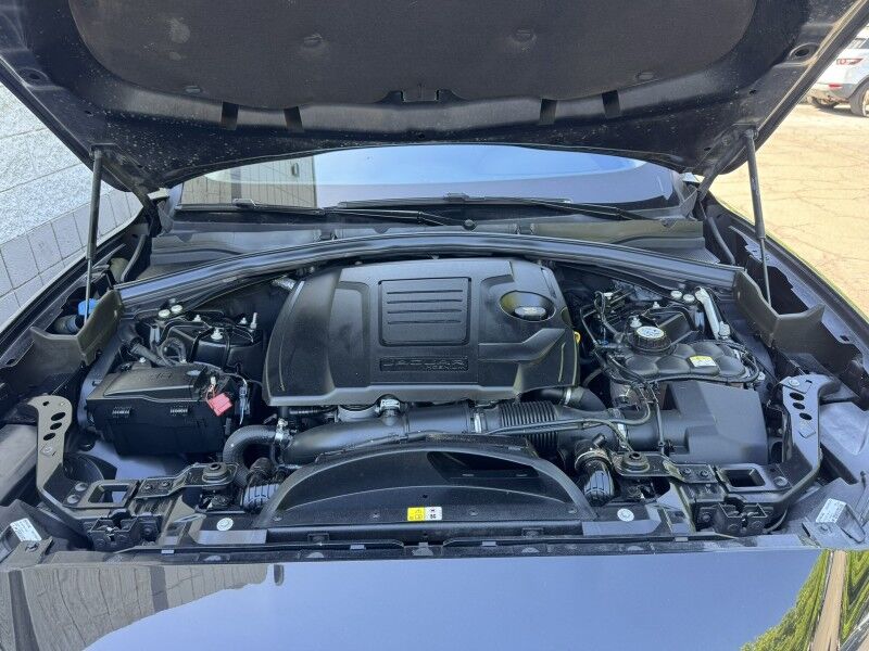 2019 Jaguar F-PACE 25t Prestige Willow Grove PA
