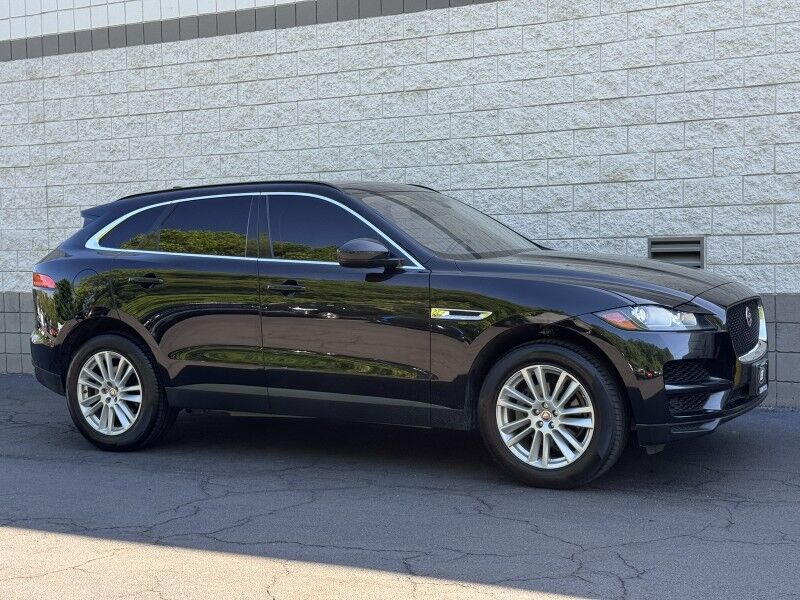 2019 Jaguar F-PACE 25t Prestige Willow Grove PA