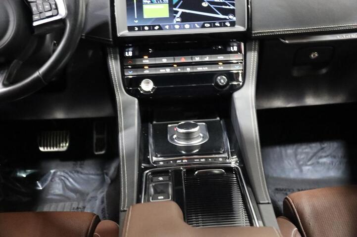 2019 Jaguar F-PACE S AWD 4dr Suv Chicago IL