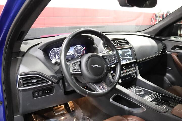 2019 Jaguar F-PACE S AWD 4dr Suv Chicago IL