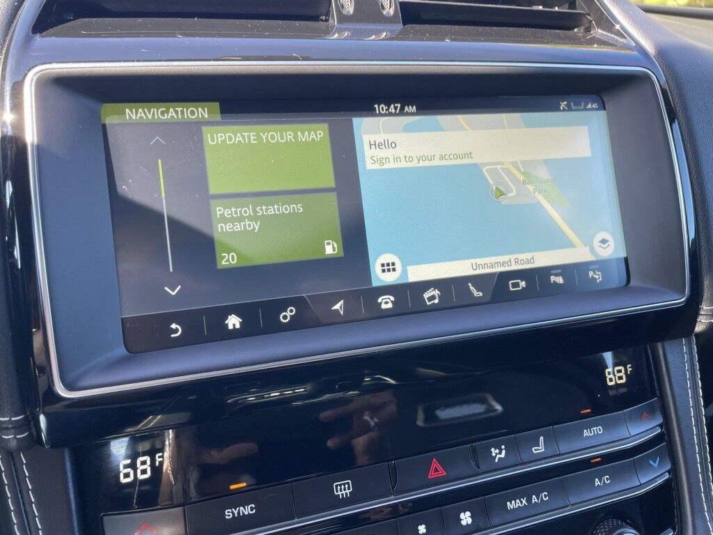 2019 Jaguar F-PACE SVR~SUPERCHARGED V8~CRUISE CONTROL~BLIND SPOT WARNING~CAMERA SYSTEM~COOLED SEATS~DRIVER CONNECT PACKAGE~LEATHER SEATS~PANOMARIC MOONROOF / SUNROOF~PARKING SENSORS~POWER SEATS~PREMIUM SOUND SYSTEM~TRAILER WIRING Sarasota FL