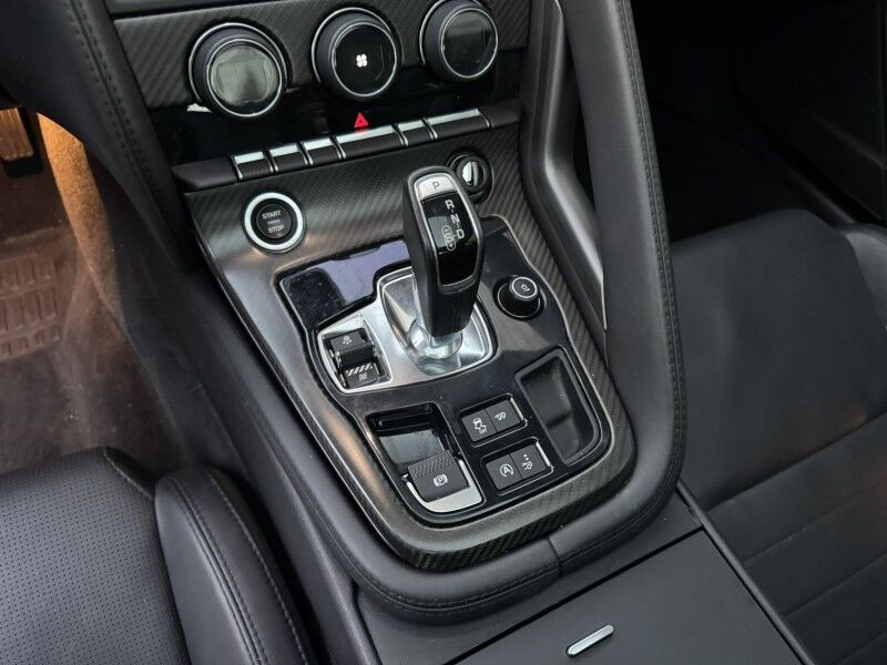 2019 Jaguar F-TYPE P300 Willow Grove PA