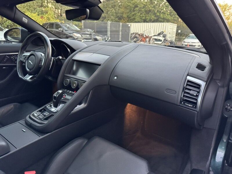 2019 Jaguar F-TYPE P300 Willow Grove PA