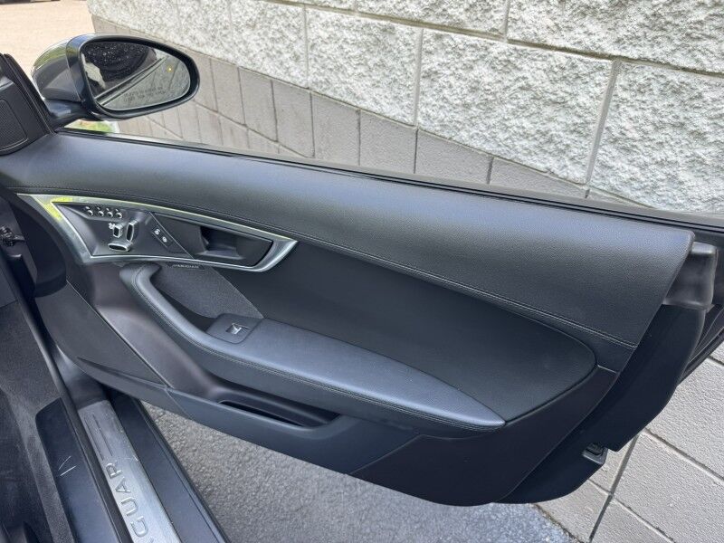 2019 Jaguar F-TYPE P300 Willow Grove PA