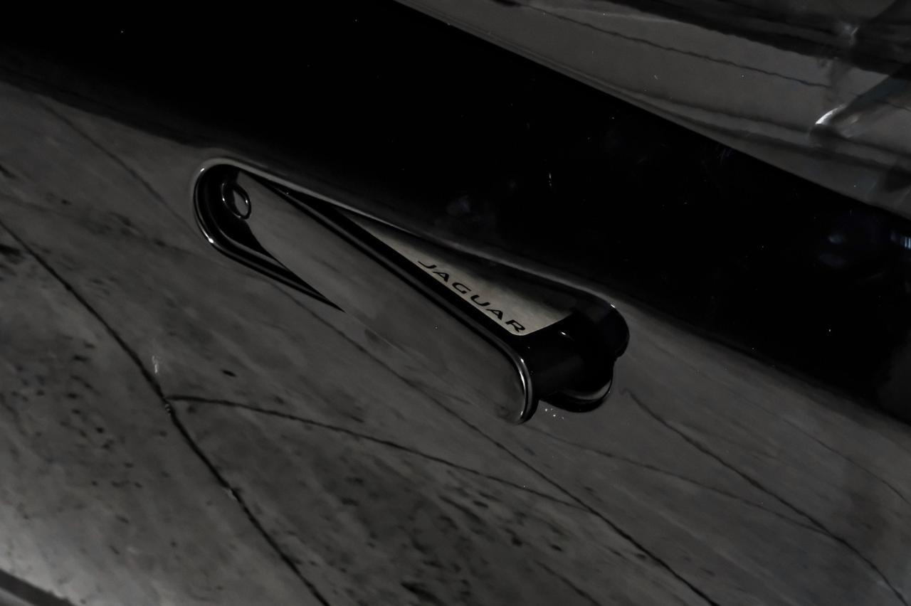 2019 Jaguar F-TYPE P340 EMERGENCY BRAKING LANE KEEP ASSIST NAVIGATION LEATHER SEATS REAR CAMERA Carrollton TX