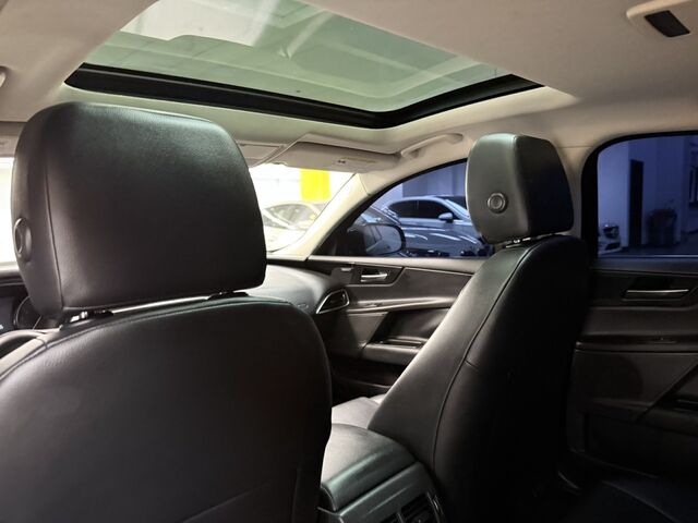 2019 Jaguar XE 25t Premium Dallas TX 2019 Jaguar XE 25t Premium Dallas TX