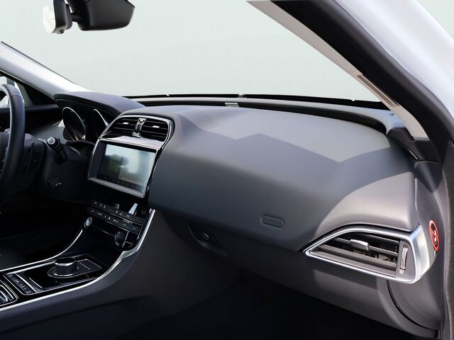 2019 Jaguar XE 25t Premium Oshkosh WI