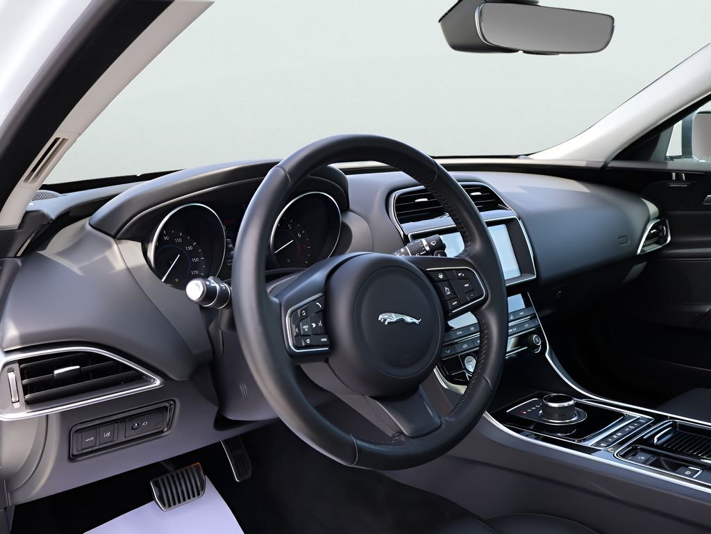 2019 Jaguar XE 25t Premium San Clemente CA