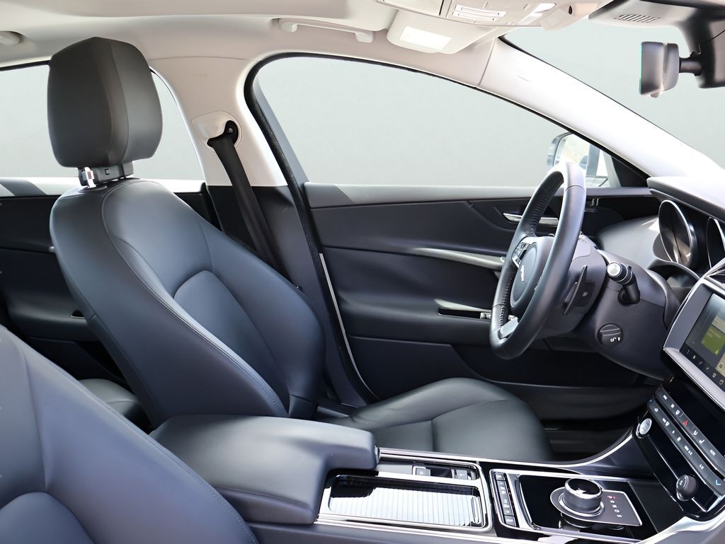 2019 Jaguar XE 25t Premium San Clemente CA