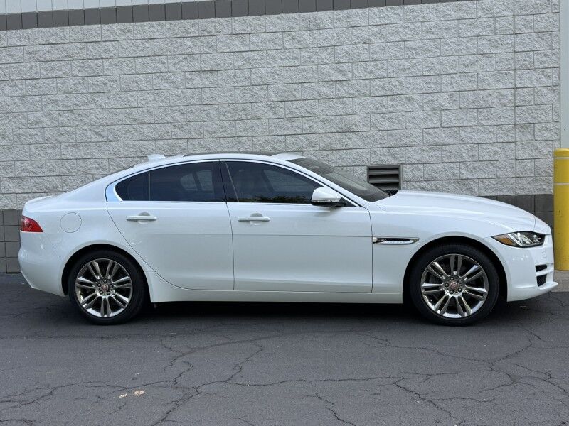 2019 Jaguar XE 25t Premium Willow Grove PA
