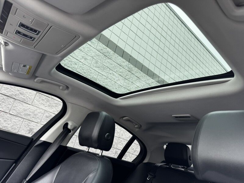 2019 Jaguar XE 25t Willow Grove PA