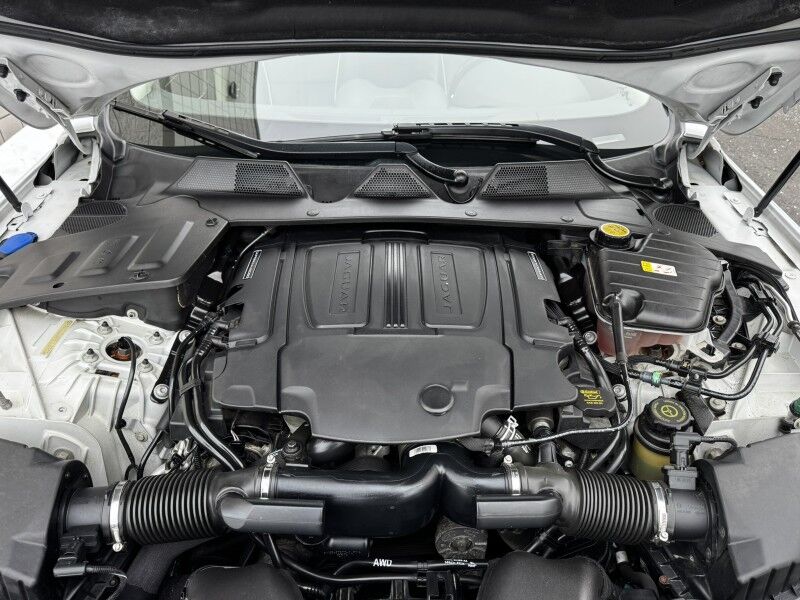 2019 Jaguar XJ R-Sport Willow Grove PA