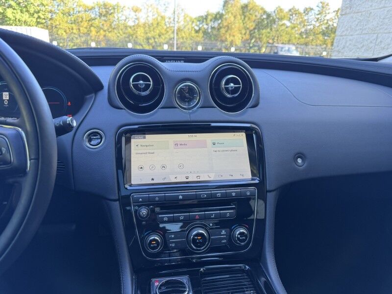 2019 Jaguar XJ XJ R-Sport Willow Grove PA