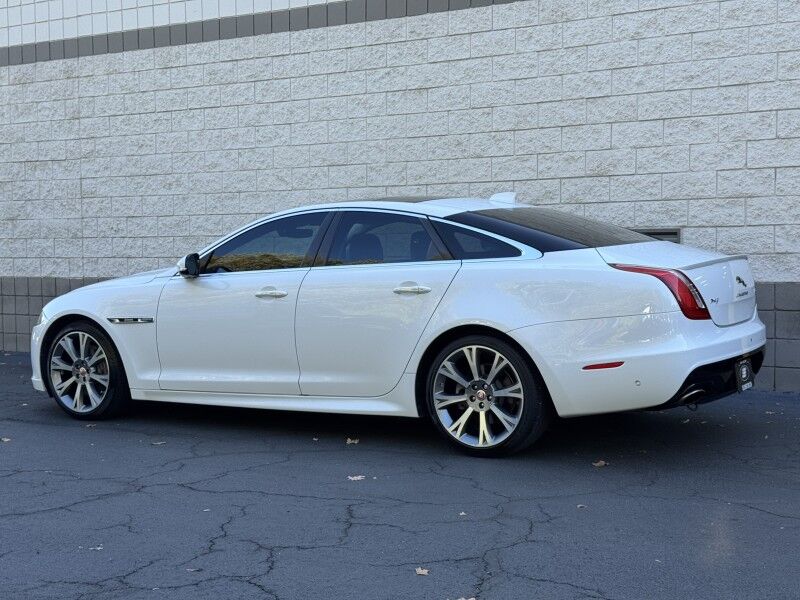 2019 Jaguar XJ XJ R-Sport Willow Grove PA