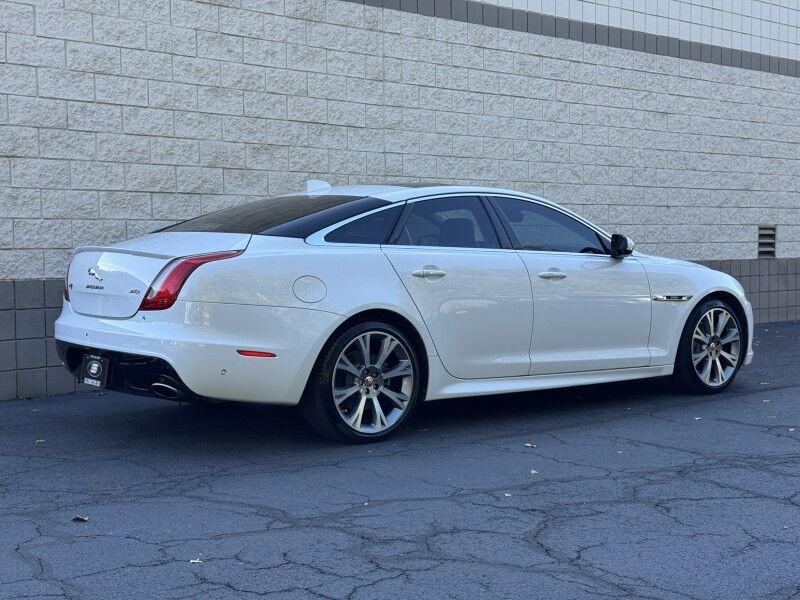 2019 Jaguar XJ XJ R-Sport Willow Grove PA