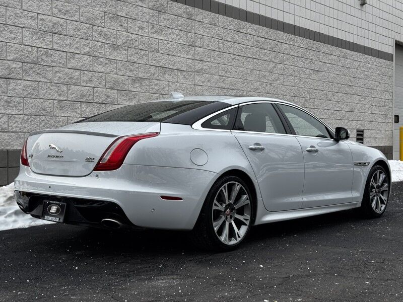 2019 Jaguar XJ XJ R-Sport Willow Grove PA