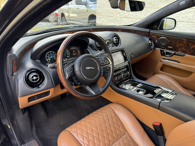 2019 Jaguar XJ XJ50 V6 Willow Grove PA