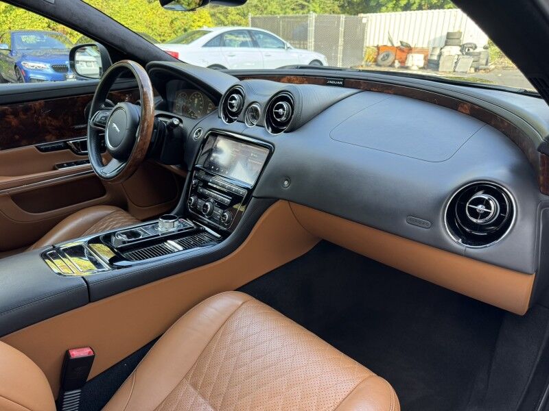 2019 Jaguar XJ XJ50 V6 Willow Grove PA