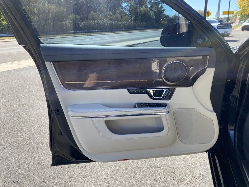 2019 Jaguar XJL XJL Collection Springfield PA