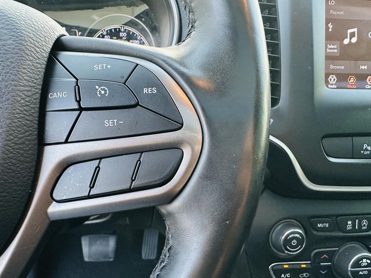 2019 Jeep Grand Cherokee Latitude Plus Dallas TX