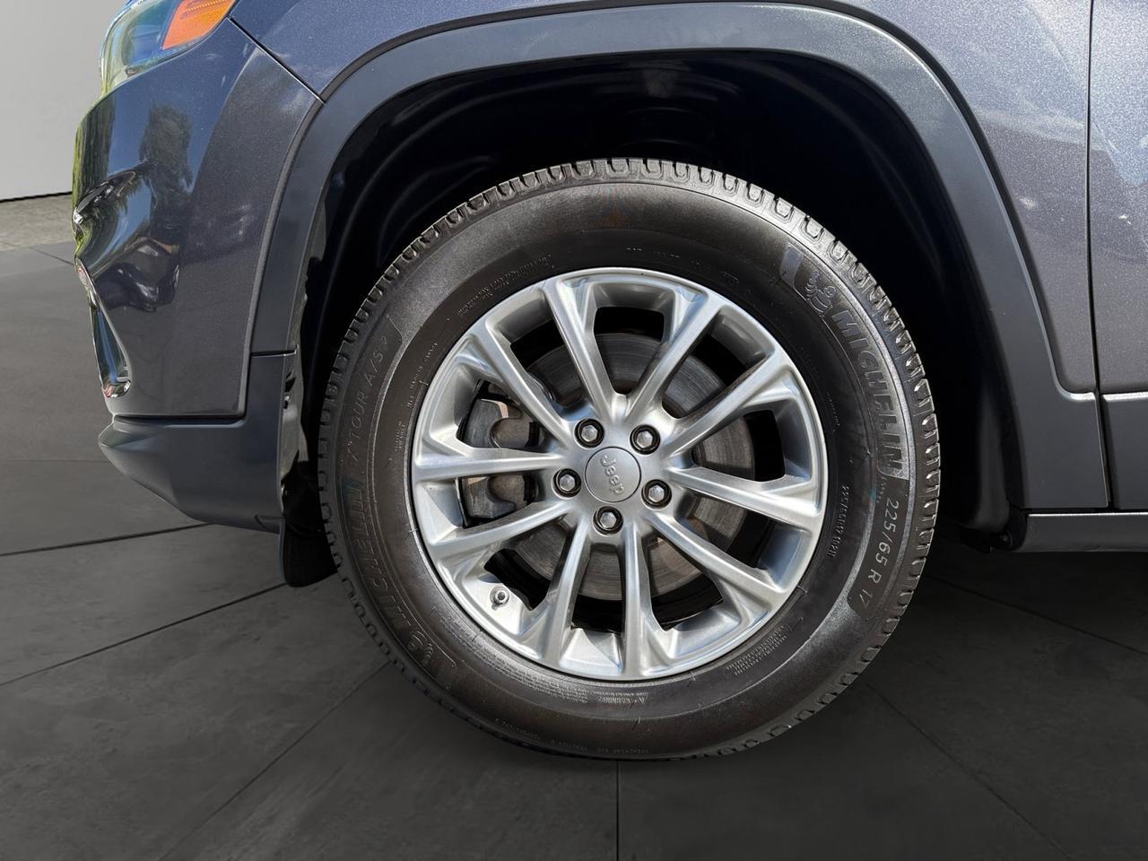 2019 Jeep CHEROKEE Latitude Plus Salt Lake City UT