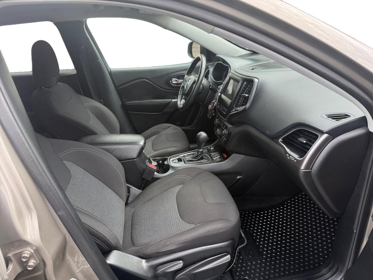 2019 Jeep CHEROKEE Latitude Salt Lake City UT