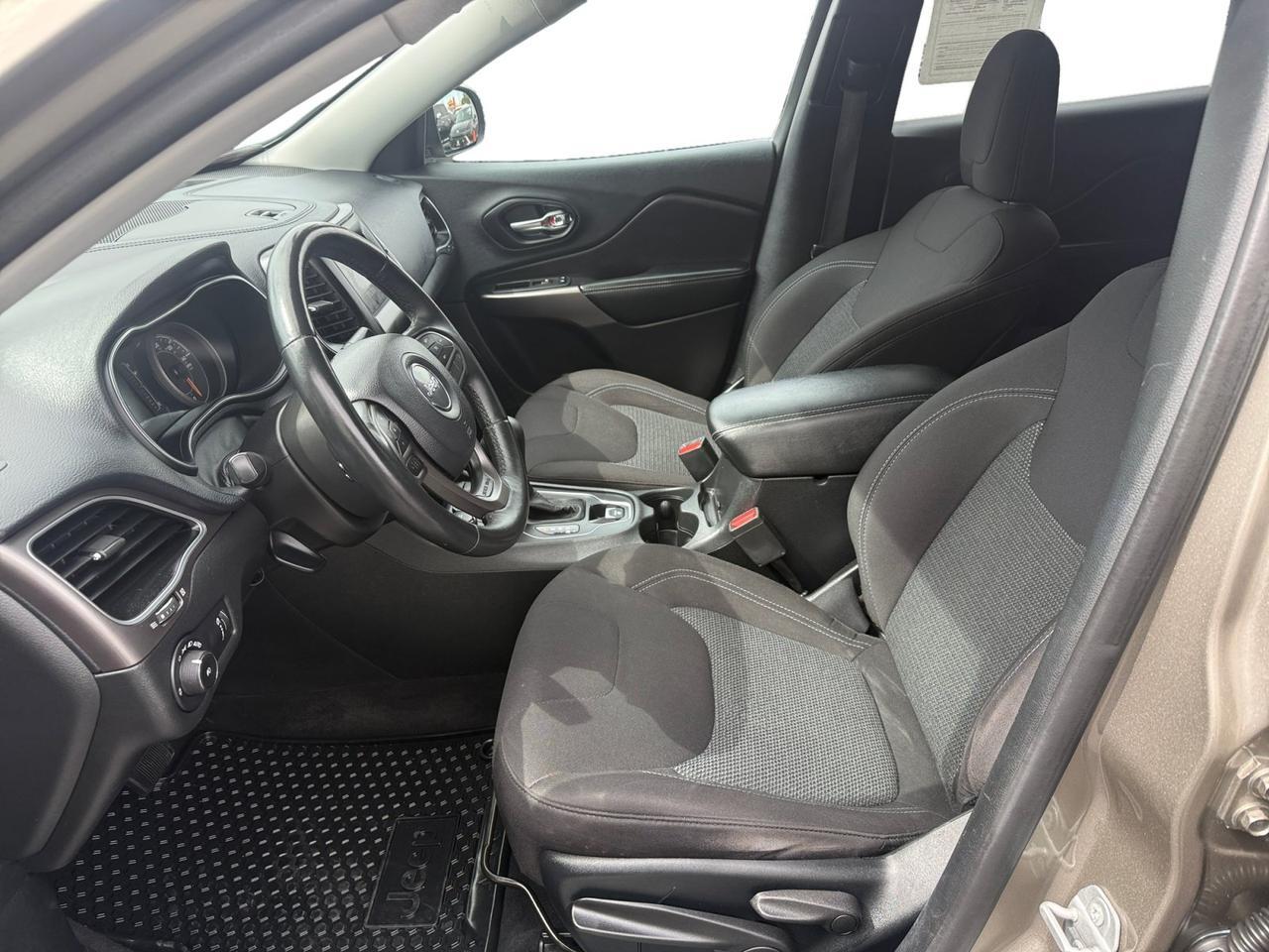 2019 Jeep CHEROKEE Latitude Salt Lake City UT
