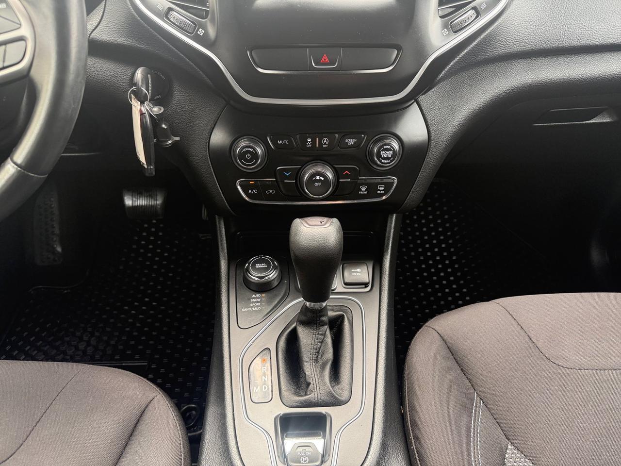 2019 Jeep CHEROKEE Latitude Salt Lake City UT