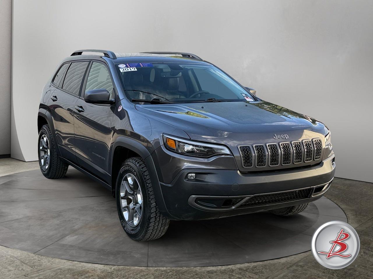 2019 Jeep CHEROKEE Trailhawk