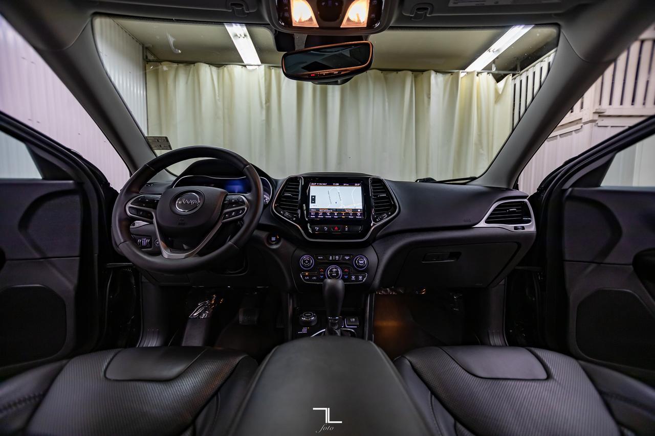 2019 Jeep Cherokee 4X4 Limited Leather Roof Nav Red Deer AB