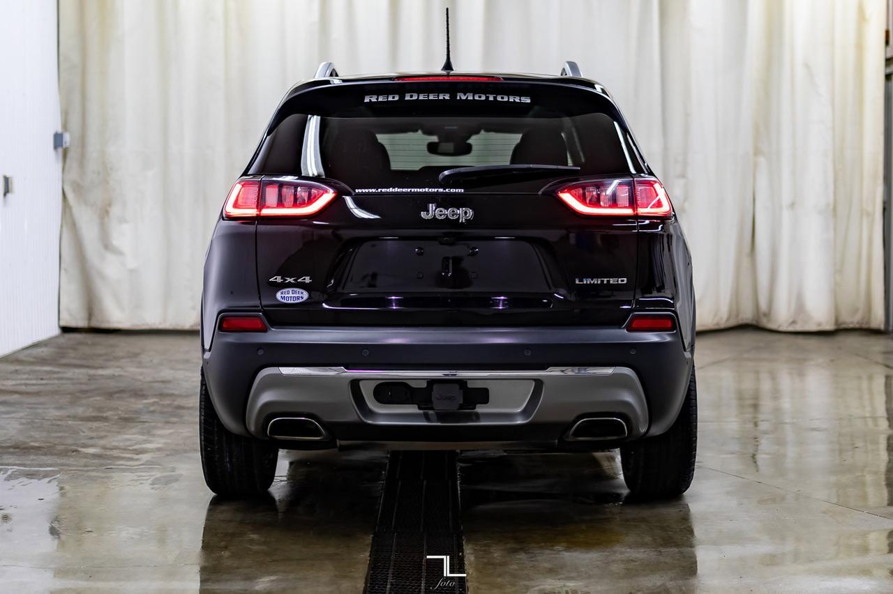 2019 Jeep Cherokee 4X4 Limited Leather Roof Nav Red Deer AB