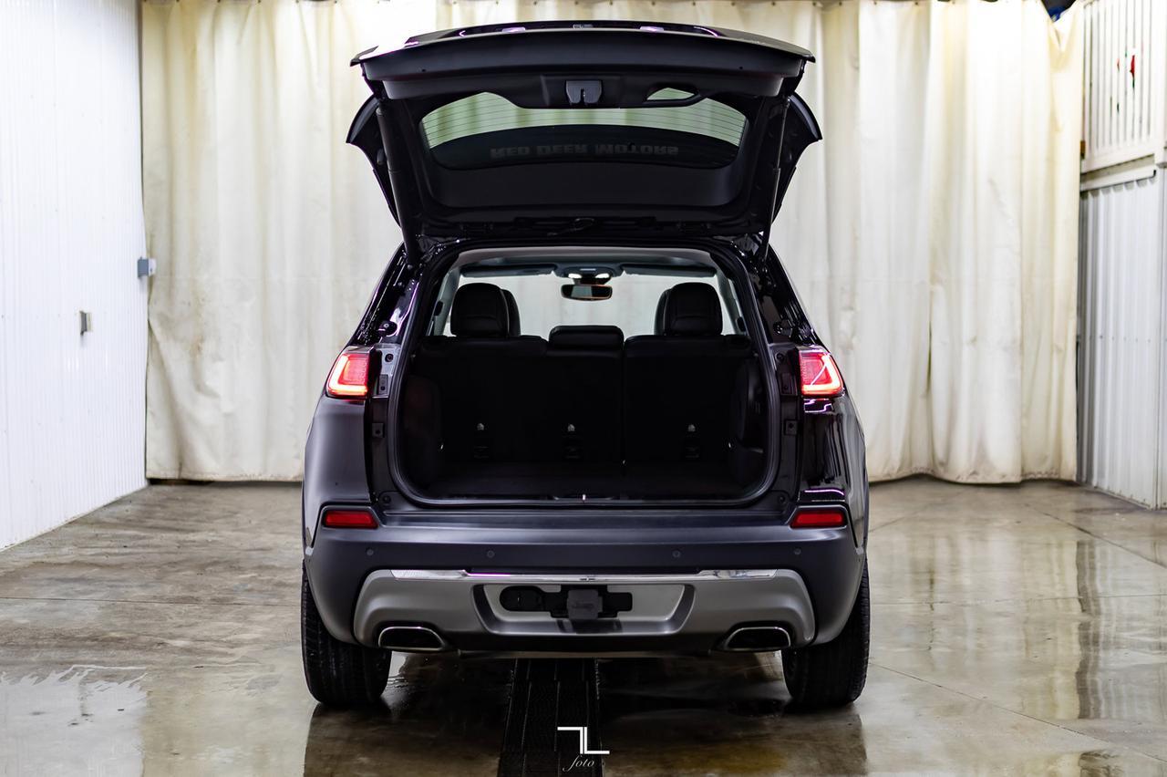 2019 Jeep Cherokee 4X4 Limited Leather Roof Nav Red Deer AB