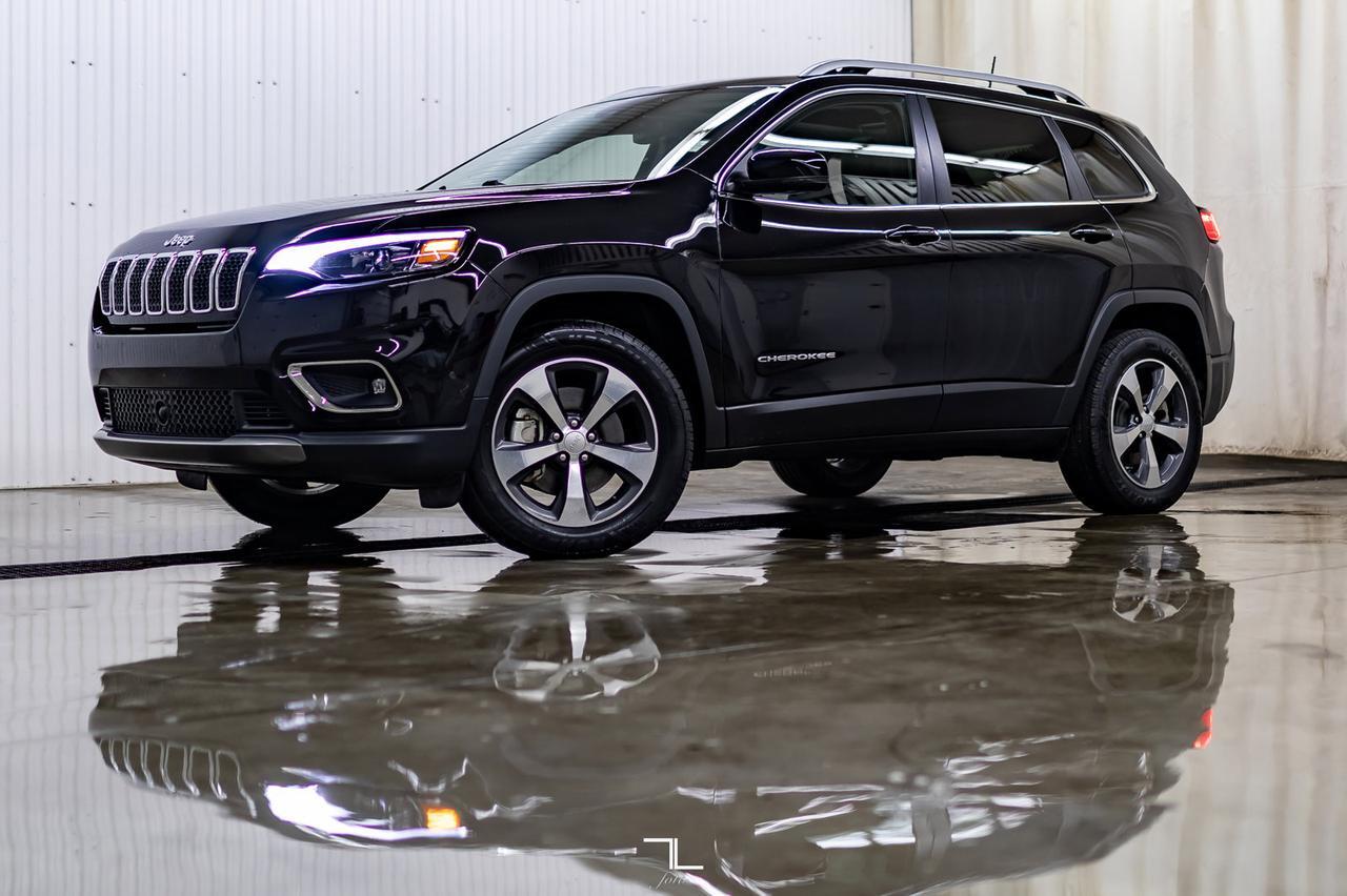 2019 Jeep Cherokee 4X4 Limited Leather Roof Nav Red Deer AB