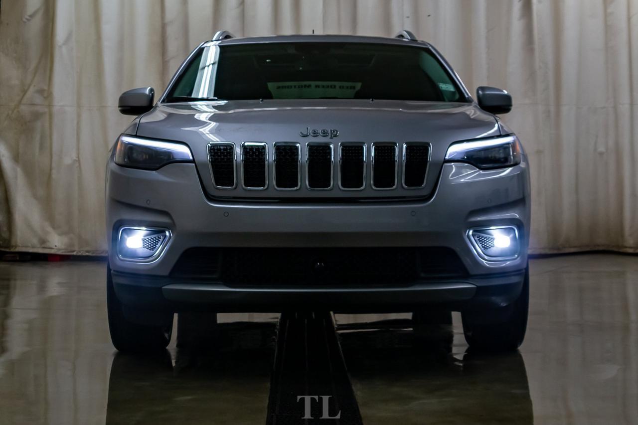 2019 Jeep Cherokee 4x4 Limited Leather Roof Nav BCam Red Deer AB