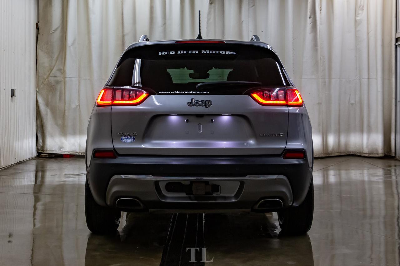 2019 Jeep Cherokee 4x4 Limited Leather Roof Nav BCam Red Deer AB