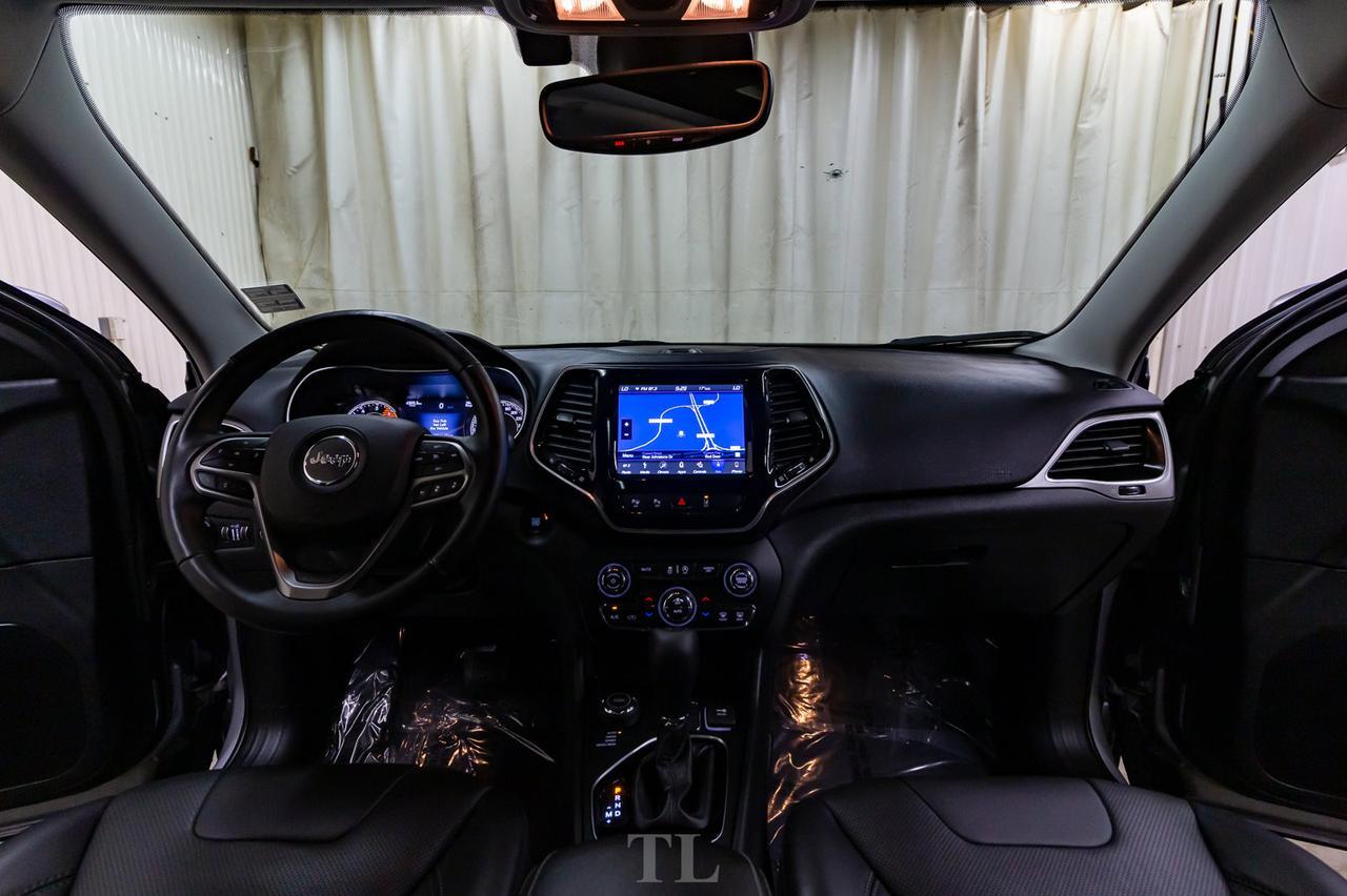 2019 Jeep Cherokee 4x4 Limited Leather Roof Nav BCam Red Deer AB