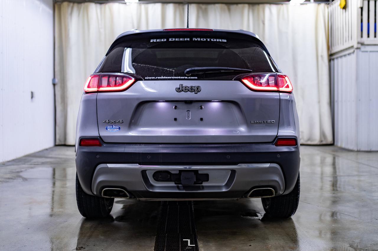 2019 Jeep Cherokee 4x4 Limited Leather Roof Nav BCam Red Deer AB