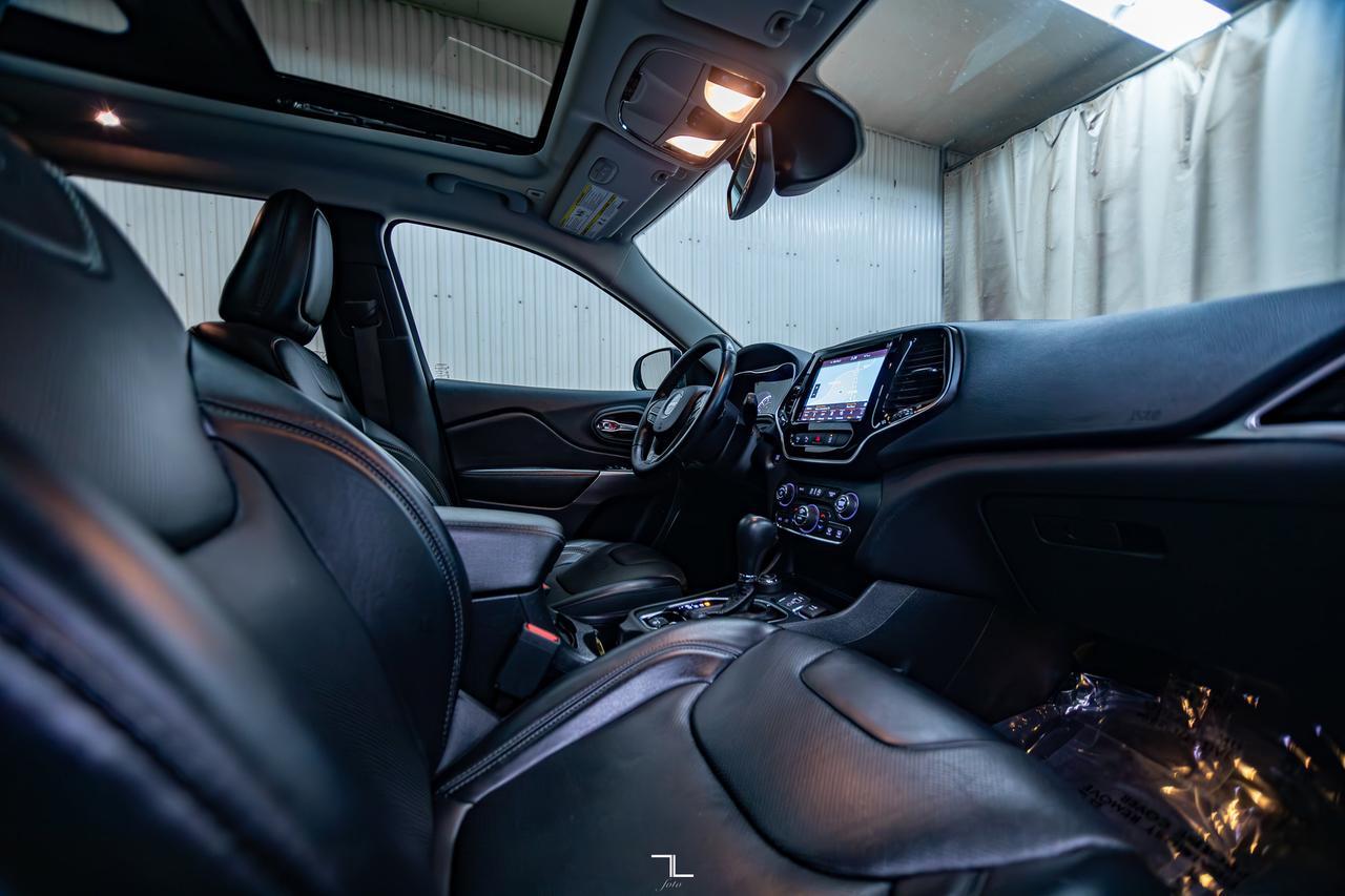 2019 Jeep Cherokee 4x4 Limited Leather Roof Nav BCam Red Deer AB