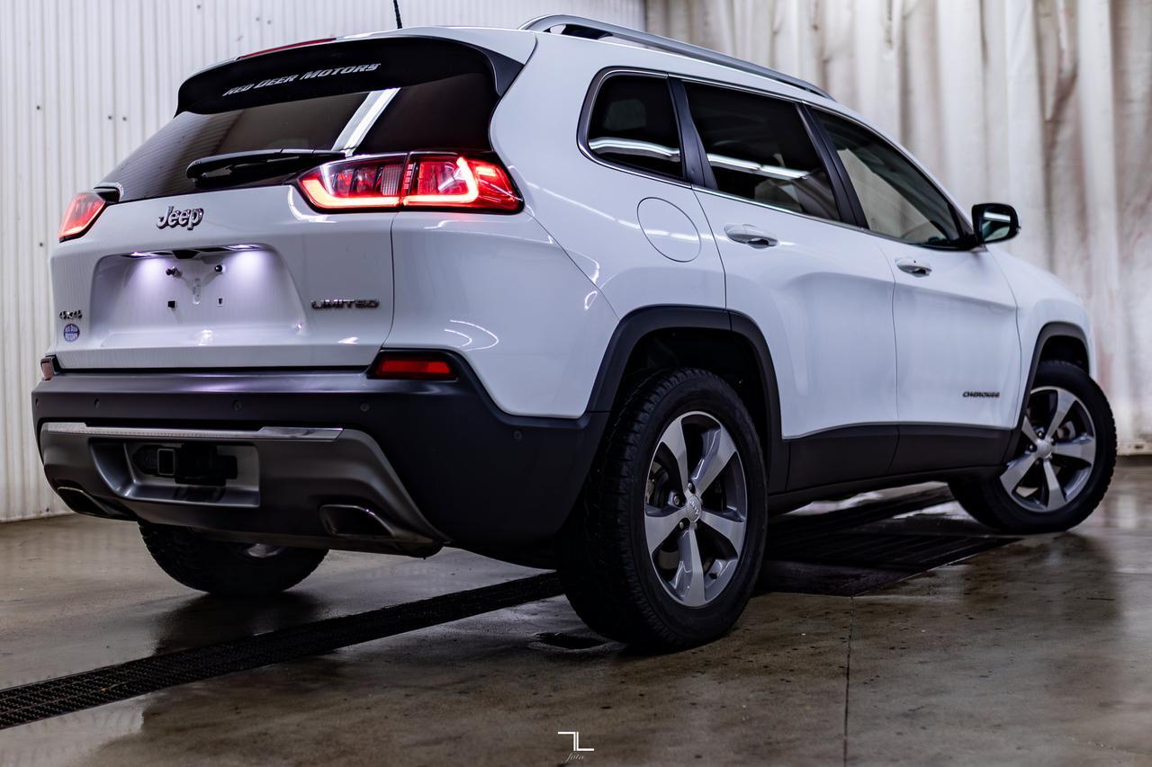 2019 Jeep Cherokee 4x4 Limited Leather Roof Nav BCam Red Deer AB