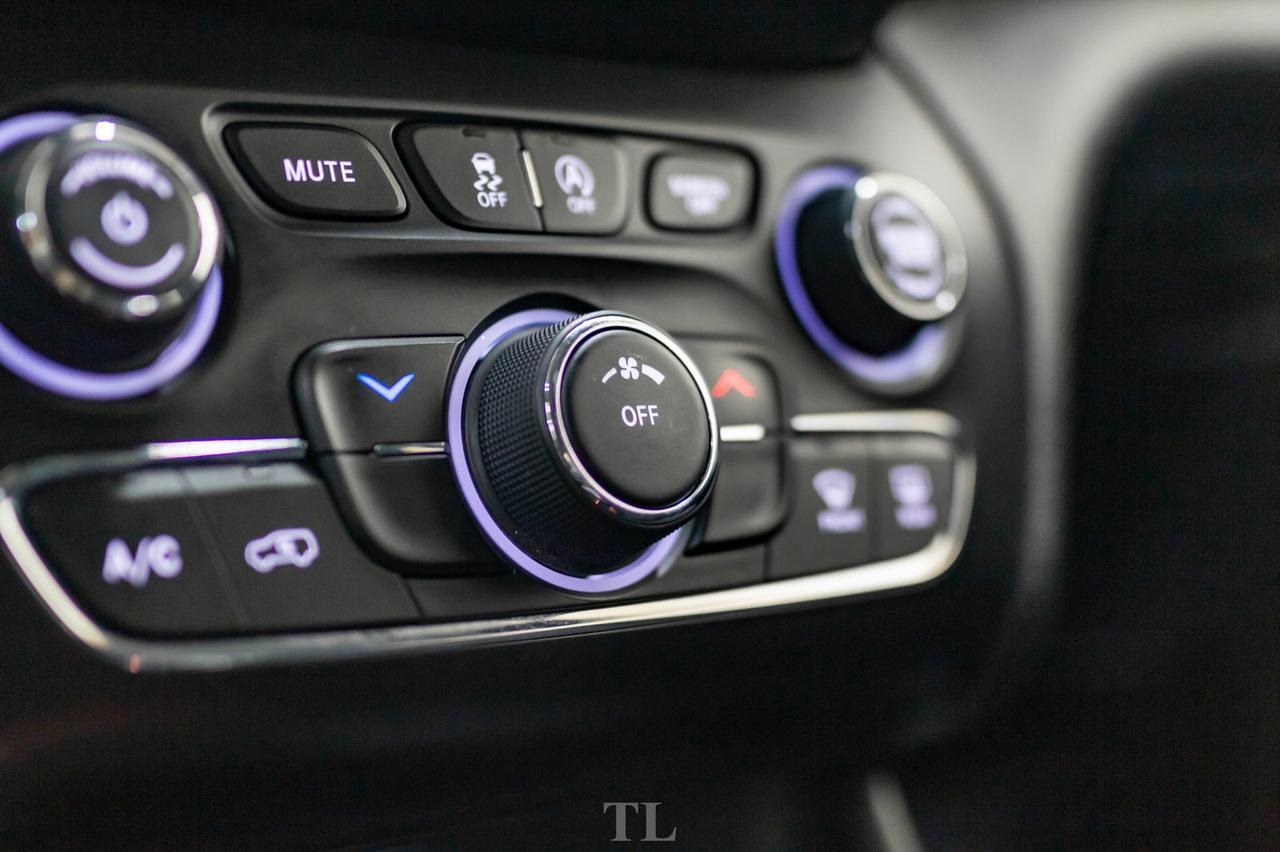 2019 Jeep Cherokee 4x4 North BCam Hseat Red Deer AB