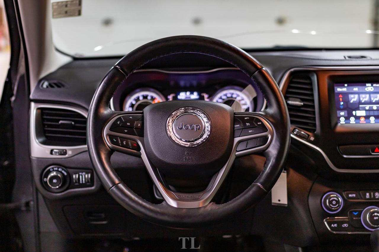 2019 Jeep Cherokee 4x4 North BCam Hseat Red Deer AB