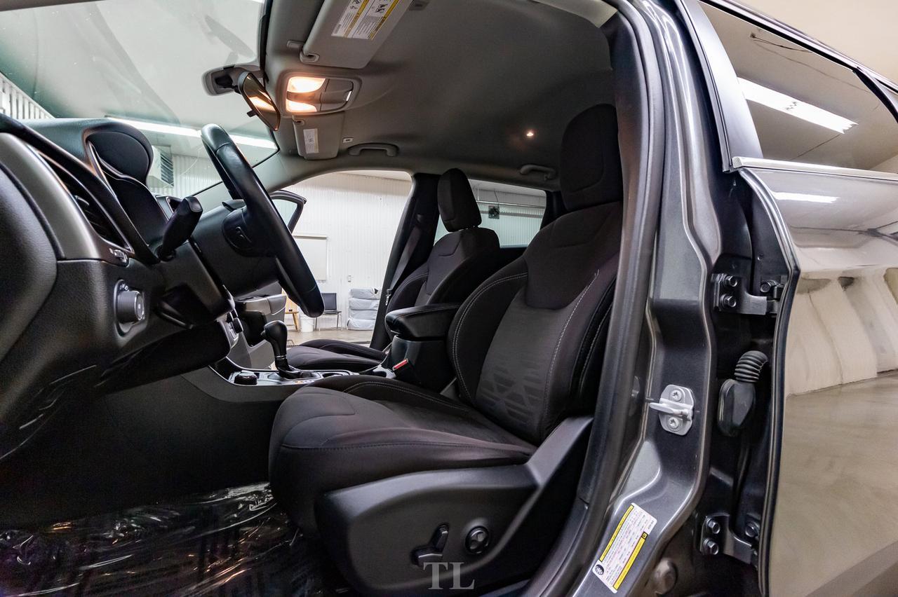 2019 Jeep Cherokee 4x4 North BCam Hseat Red Deer AB