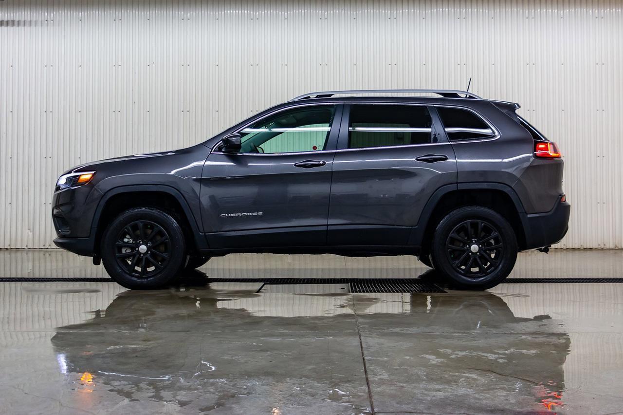 2019 Jeep Cherokee 4x4 North BCam Red Deer AB