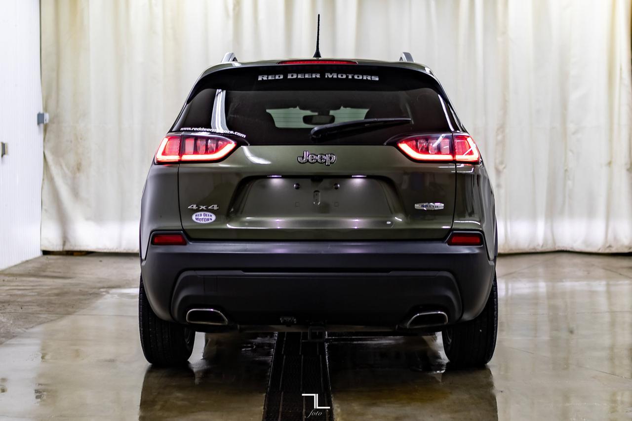 2019 Jeep Cherokee 4x4 North BCam Red Deer AB