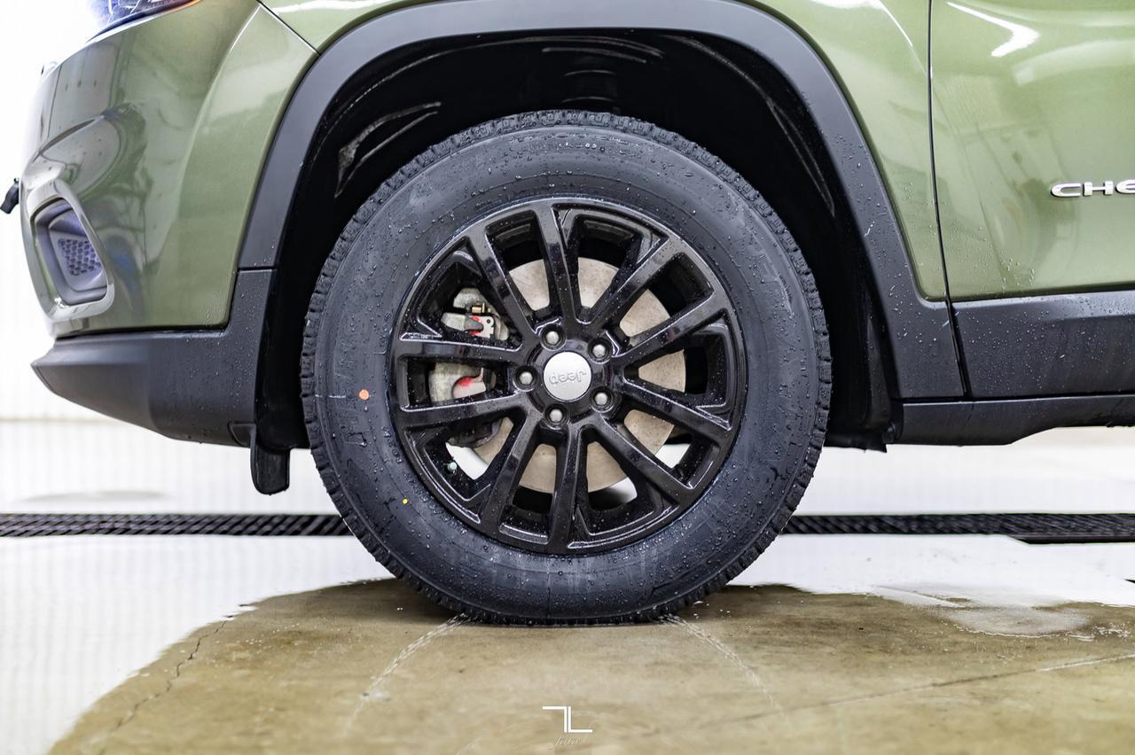 2019 Jeep Cherokee 4x4 North BCam Red Deer AB