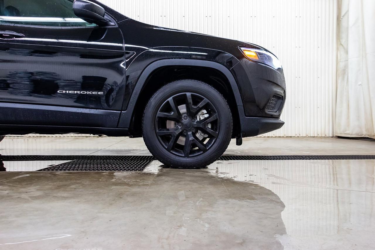 2019 Jeep Cherokee 4x4 Sport BCam Red Deer AB