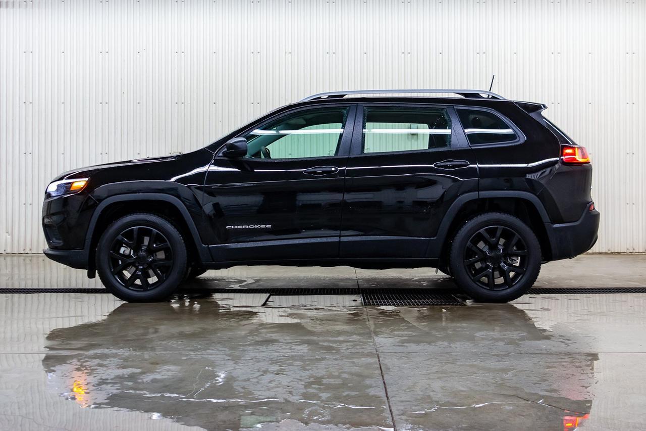 2019 Jeep Cherokee 4x4 Sport BCam Red Deer AB